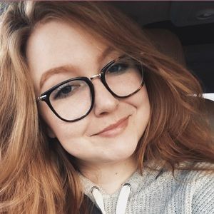 Meet your Posher, Emma rose